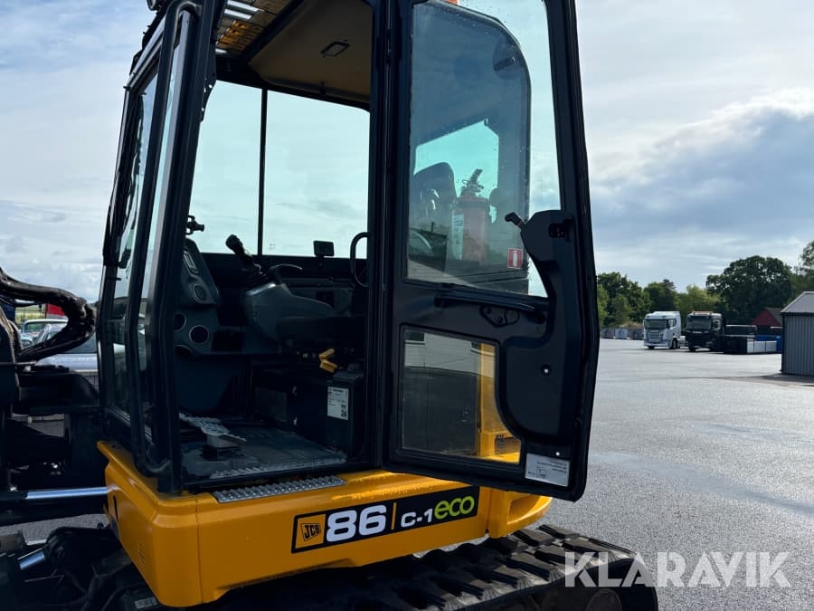 JCB 86C-1 ECO Bagger von 2015, Seitenansicht