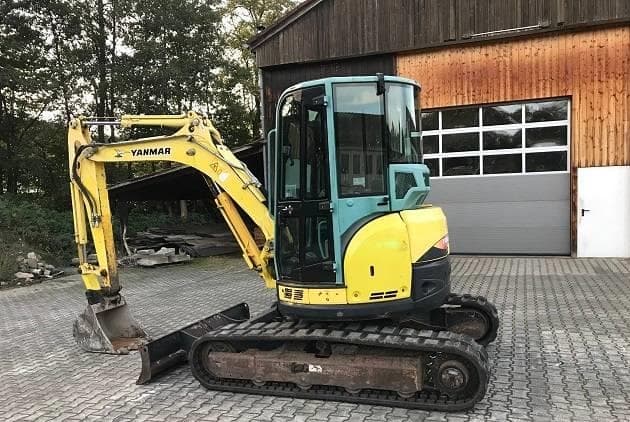 Seitenansicht des gebrauchten Yanmar VIO 50 Minibaggers