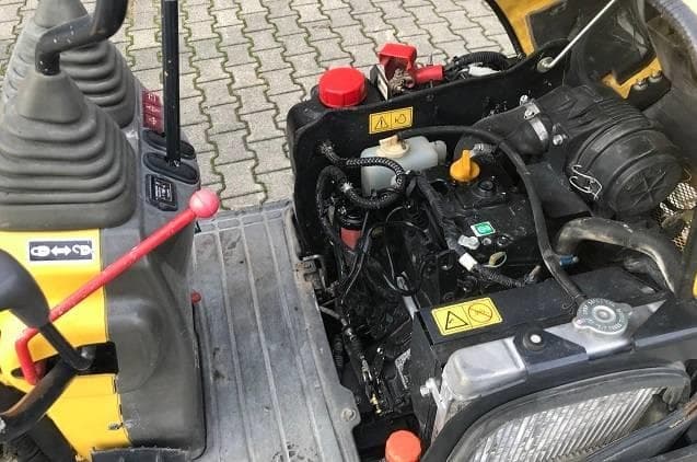 Yanmar SV 08 auf Baustelle